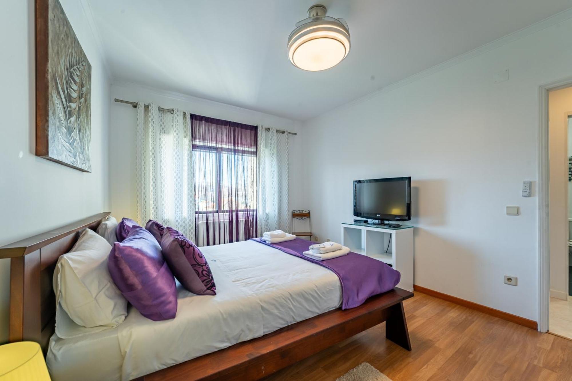 וילה נובה דה גאיה Cozy And Quiet Spacious Flat מראה חיצוני תמונה
